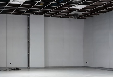 Renovation2010
200 x 293 cm, C-Print/Diasec, © Thomas DemandVG Bild Kunst, Bonn